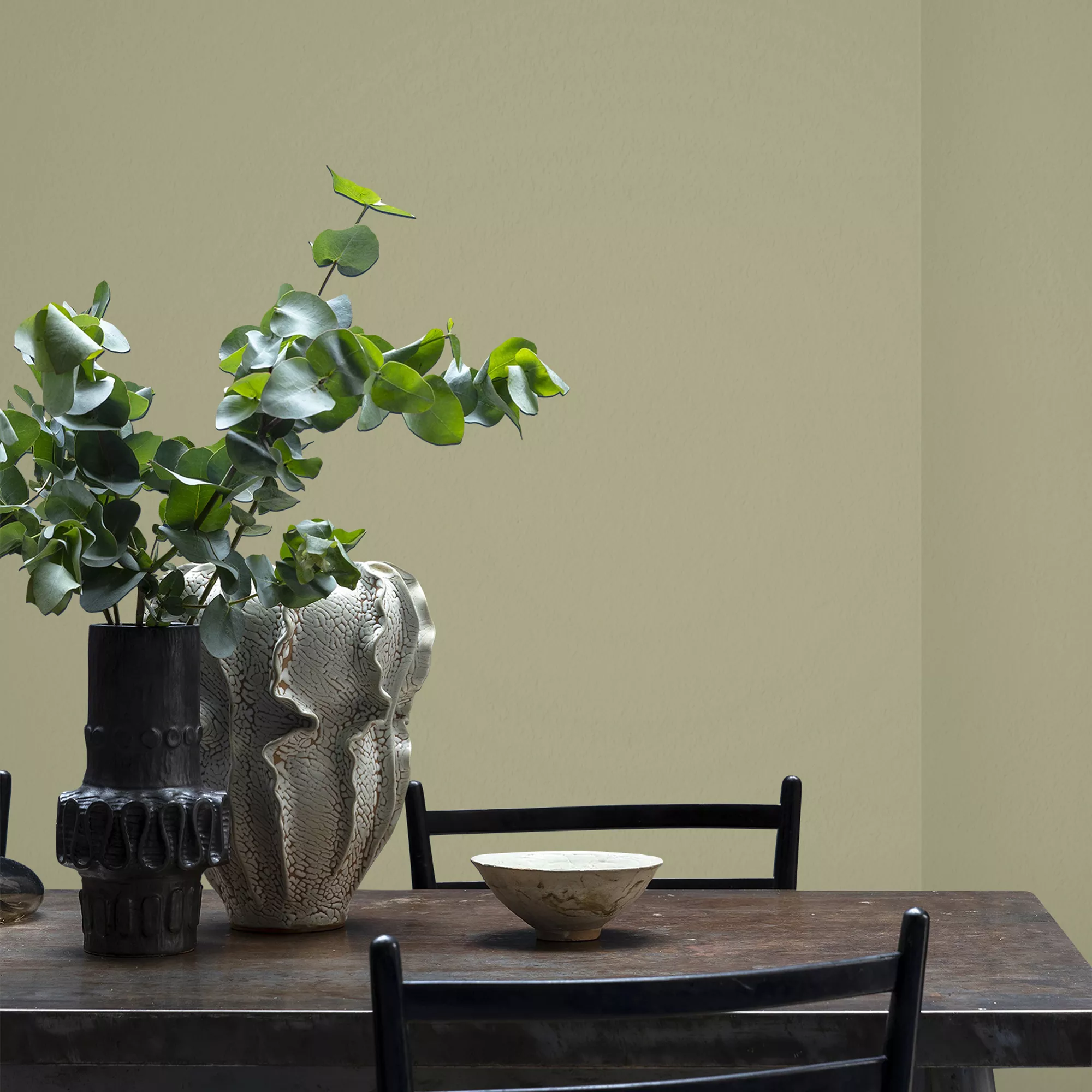 Craig & Rose 1829 Tapestry Green Chalky Emulsion Paint, 2.5L 4 Craig & Rose 1829 Tapestry Green Chalky Emulsion Paint, 2.5L - Image 4