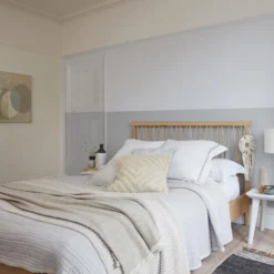 Dulux Easycare Bathroom Polished Pebble Soft Sheen Emulsion Paint, 2.5L -Trade Point dulux easycare bathroom polished pebble soft sheen emulsion paint 2 5l5010212633311 02i bq