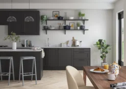 Dulux One Coat White Cotton Matt Emulsion Paint, 2.5L -Trade Point dulux one coat white cotton matt emulsion paint 2 5l5010212656211 03i