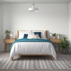 Dulux Trade Pure Brilliant White Silk Emulsion Paint, 2.5L -Trade Point dulux trade pure brilliant white silk emulsion paint 2 5l5010212000328 02i bq