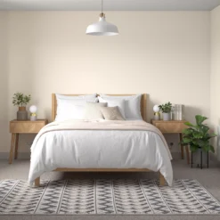 Dulux Walls & Ceilings Ivory Lace Silk Emulsion Paint, 5L -Trade Point dulux walls ceilings ivory lace silk emulsion paint 5l5010212495568 02i bq