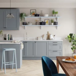 Dulux Walls & Ceilings Just Walnut Silk Emulsion Paint, 2.5L -Trade Point dulux walls ceilings just walnut silk emulsion paint 2 5l5010212508480 05i bq