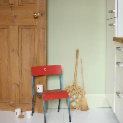 Farrow & Ball Modern Cooking Apple Green No.32 Eggshell Paint, 750ml -Trade Point farrow ball modern cooking apple green no 32 eggshell paint 750ml5051836297329 02i bq