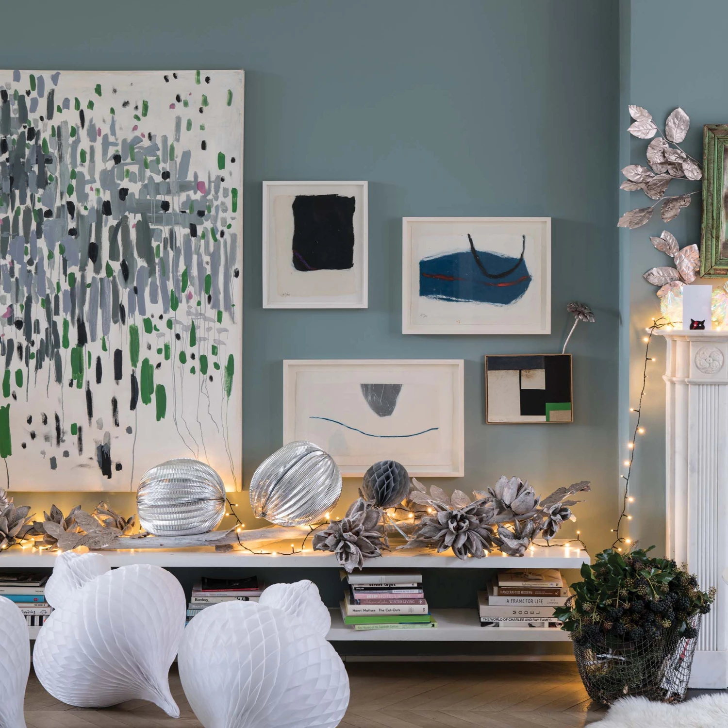 Farrow & Ball Modern Oval Room Blue No.85 Eggshell Paint, 750ml 4 Farrow & Ball Modern Oval Room Blue No.85 Eggshell Paint, 750ml - Image 4