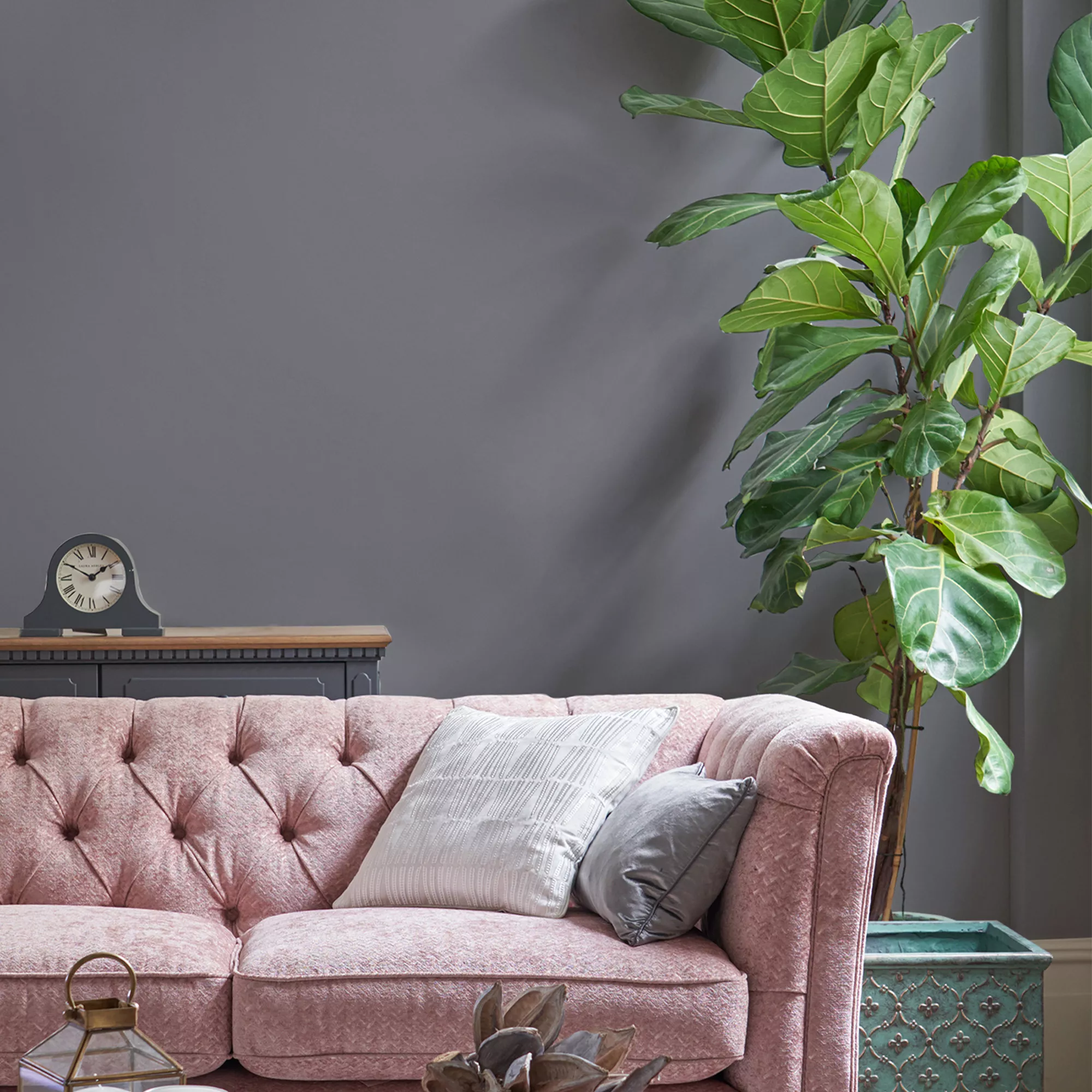 Laura Ashley Pale Iris Matt Emulsion Paint, 2.5L 3 Laura Ashley Pale Iris Matt Emulsion Paint, 2.5L - Image 3