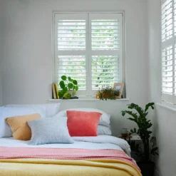 Laura Ashley Soft Silver Matt Emulsion Paint, 2.5L -Trade Point laura ashley soft silver matt emulsion paint 2 5l5011583472318 02i bq