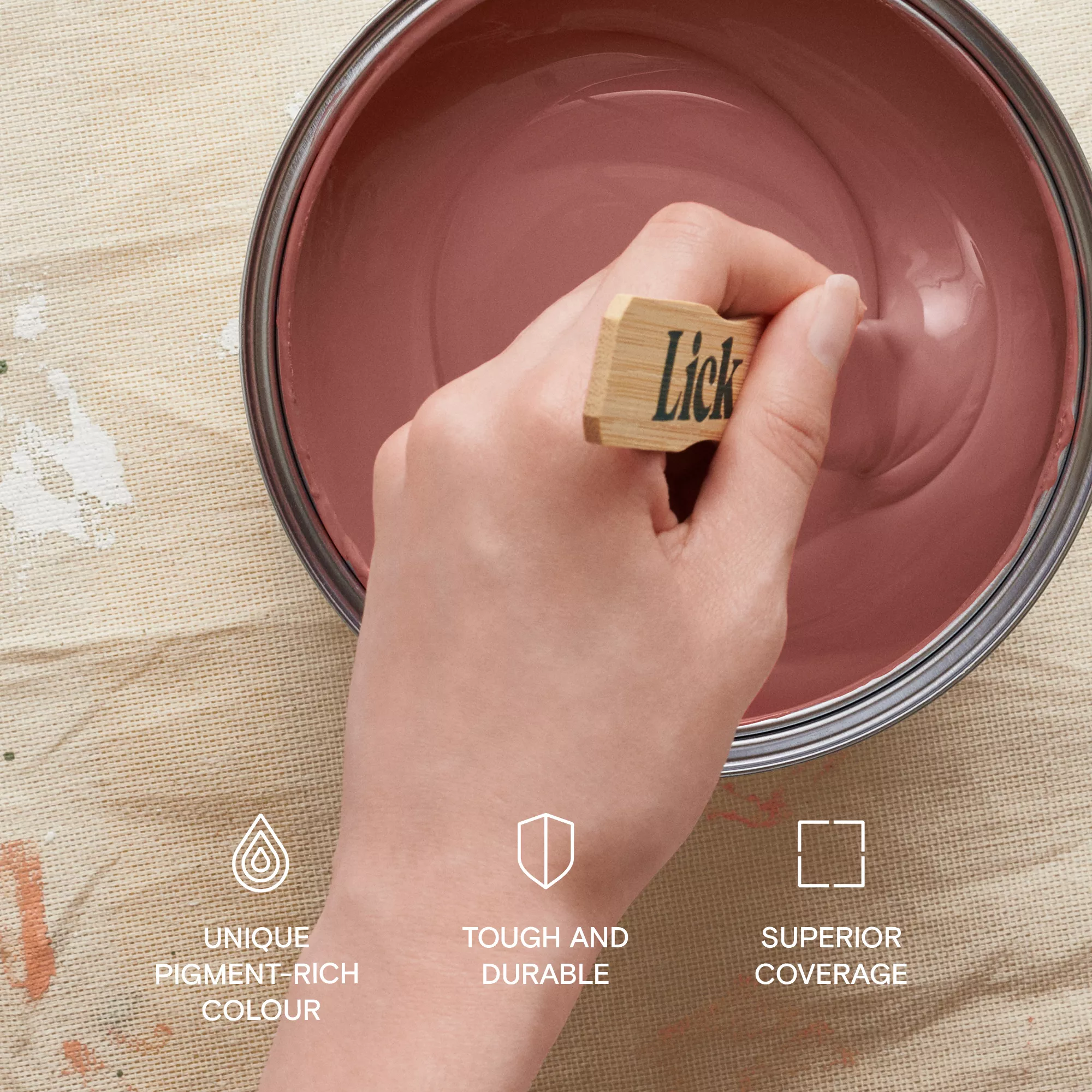 Lick Red 04 Eggshell Emulsion Paint, 2.5L 6 Lick Red 04 Eggshell Emulsion Paint, 2.5L - Image 6